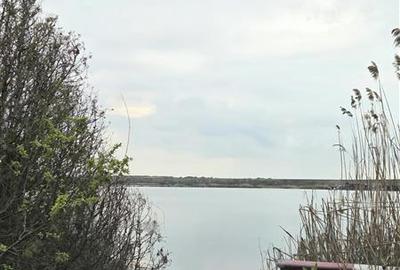 Casuta Superba, Teren 700 mp, Corbu, aproape de Lac - 1