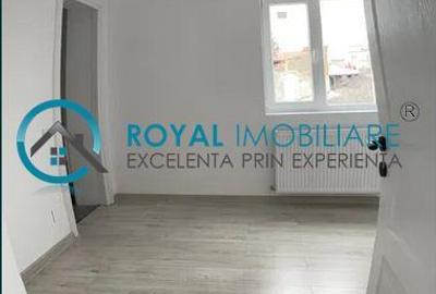 Royal Imobiliare - Vanzare apartament 3 camere zona Central - 4
