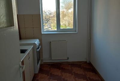 De închiriat ap 2 camere – Vis-a-vis de intrarea in Parcul Crâng - 3