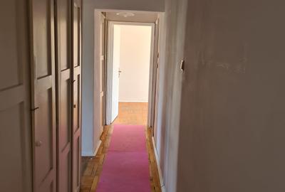 Piata Alba Iulia - 5