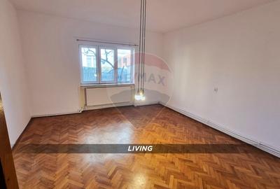 Casă / Vilă cu 5 camere de vânzare în zona Orasul Vechi - 13