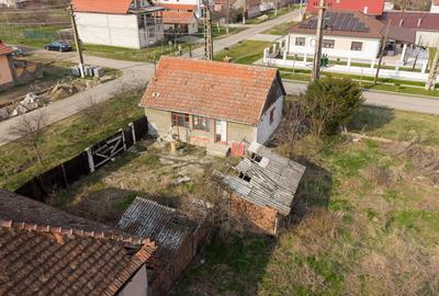 Teren 1.570 mp + casă din cărămidă–zonă liniștită - 18
