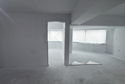 Vânzare apartament de 3 camere Unirii - 2