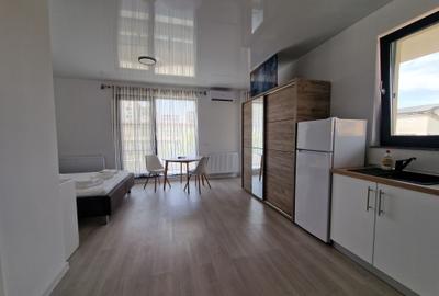 Garsonieră decomandată, mobilată în Central