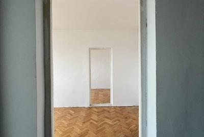 Apartament 2 camere zona Complex Studentesc - 1