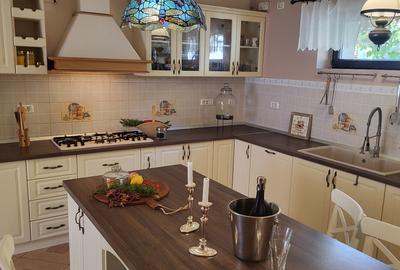 Proprietar - Casă spațioasă în centrul comunei Giarmata - 1