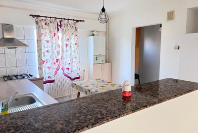 Inchiriere apartament 3 camere Drumul Sarii // Et. 4/4 // 97mp - 4