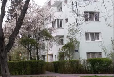 Apartament cu 2 camere semidecomandat în Gemenii