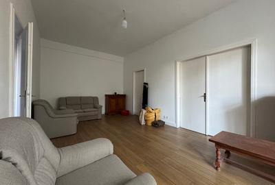 2 camere Magheru, Carturesti - 9