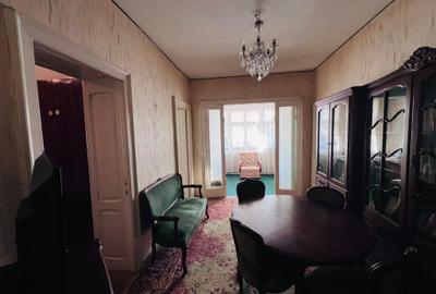 Apartament cu 3 camere Ultracentral – Râpa Galbenă + Garaj și Boxă intabulată - 1