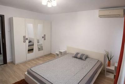 Apartament 3 camere Blv. Unirii (langa tribunal), 82 mp - 1