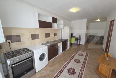 Apartament cu 2 camere semidecomandat, mobilat în Florești