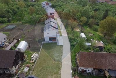 Duplex, 142mp, complex privat, toate utilitatile, asfalt, comision 0 - 2