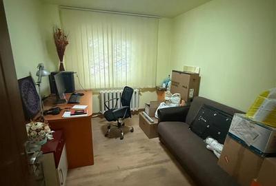 Apartament cu 3 camere decomandat, 2 bai - Pacurari - Petru Poni - 1