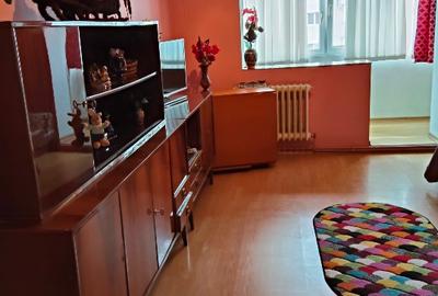 Apartament 3 camere, Zimbru , Iași , etaj 6/10, centrala, aer condiționat, 450 e - 3