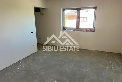 Casa individuala generoasa 5 camere, carport si pivnita curte 500 mp - 11