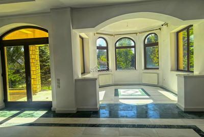 Proprietate Breaza Vila 1000mp , casa administrator , teren generos 3600mp - 4