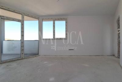 Apartament cu 3 camere semidecomandat în Între Lacuri