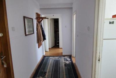 Apartament 2 camere,D, etaj 8 cu lift nou,zona centrala_Liceu Eminescu - 7