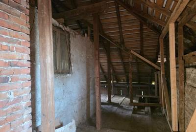 Judetul Prahova, in Poienarii Burchii, conac neoromanesc si teren 2.800 mp - 15