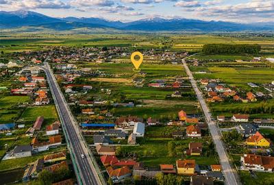 FILM! Terenuri intravilane de 680mp de vanzare, cu utilitati, Targu Secuiesc - 1