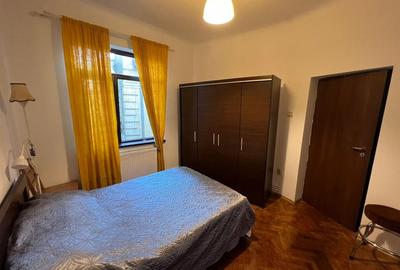 Ultracentral De inchiriat apartament 2 camere in vila pe Blv Schitu Magureanu - 1