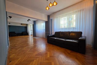 Spatiu de inchiriat cu 5 camere in zona Panduri / 13 Septembrie - 1