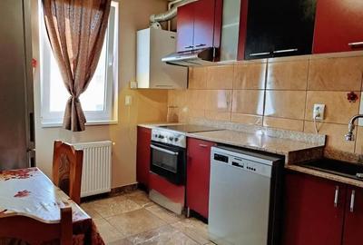 Apartament cu 3 camere, 72 mp, parcare, zona Cetatii - 1