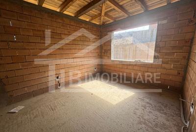 Casa cu 4 camere, 122 mp utili, Zona Livezeni - 10