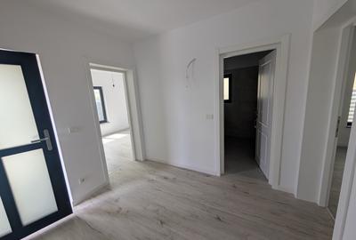 Casa premium! Hemeiusi 3 dormitoare,3 bai , terasa beci - 11