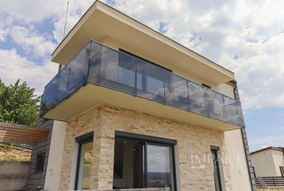 Casa individuala superba, amenajata in stil scandinav Dezmir - 40