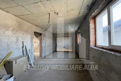 Casa individuala | Semifinisata | 230 mp | 480 mp teren | Partos - 5