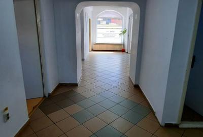 Spațiu comercial de închiriat – Ultracentral, Bd. Ferdinand - 4