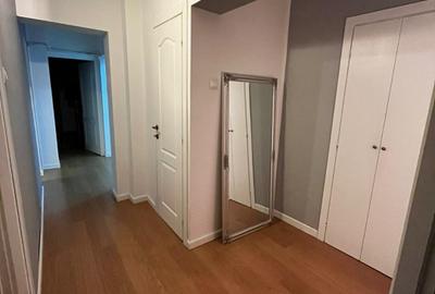 Apartament 3 camere decomandate, 2 bai, etajul 1, zona strazii Bucuresti - 20