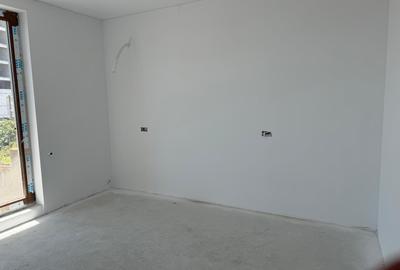 Vânzare/Inchiriere Azil Modern în Techirghiol - Parter + 3 Etaje - 25