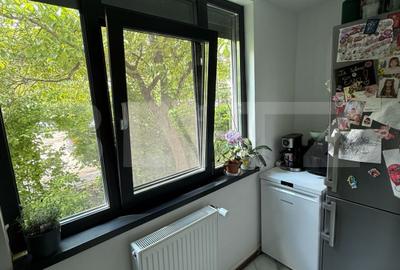 Apartament 3 camere, 64 mp, decomandat, 2 băi, zona Nicolina - 2
