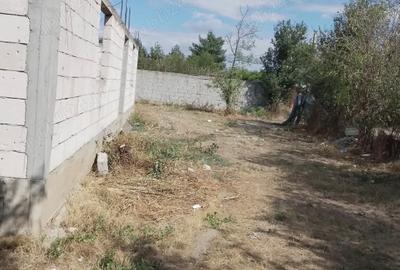 Teren intravilan cu construcție - 4