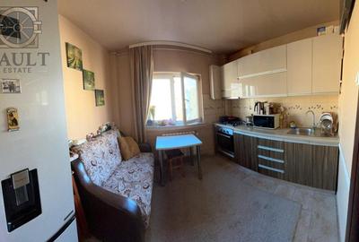 Apartament cu 2 camere semidecomandat, mobilat în Timpuri Noi