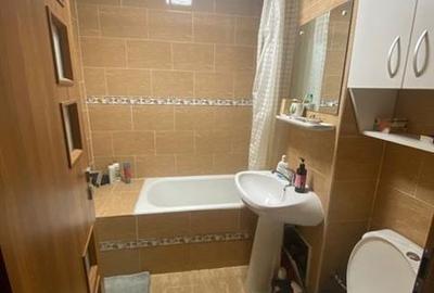 Apartament 2 camere decomandat etaj intermediar zona Astra - 5