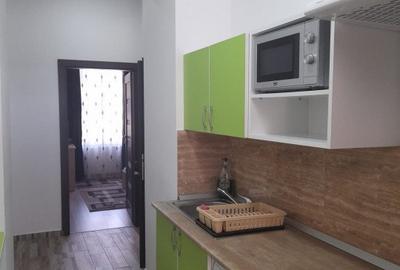 Apartament 2 camere, la curte comuna, Str. Luis Pasteur - 10