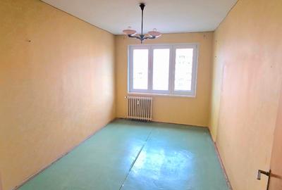 Apartament 2 camere , decomandat , de vanzare - 12