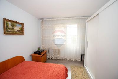 Apartament decomandat cu 3 camere de inchiriat Prevederii Trapezului - 15