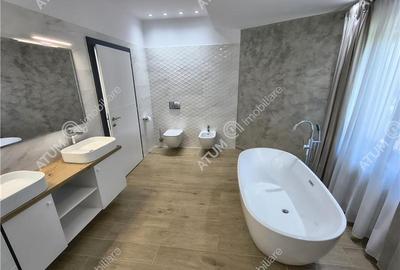 De inchiriat casa ultramoderna cu 4 camere 3 bai si dressing in Sibiu - 25