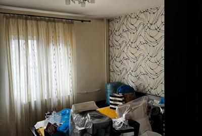 Apartament cu 3 camere , str. Bozieni - 19