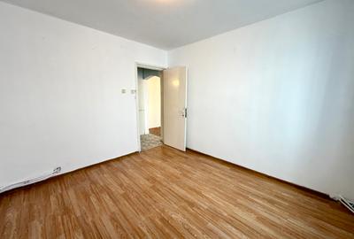 3 camere, et 3 - zona Central - Strada Miron Costin - 3