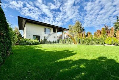 Vila lux de vanzare in cel mai dorit complex din Erou Iancu Nicolae-locatie rara - 2