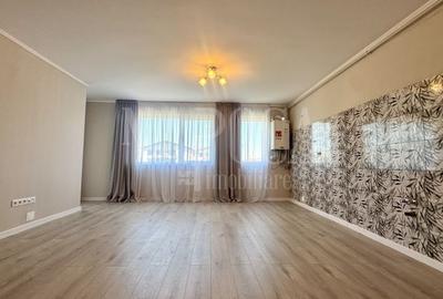Apartament 3 camere de vanzare in Floresti - 1