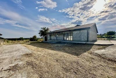 Casă sau Spatiu Dumbraveni langa DN E85 - 17
