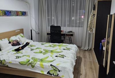 Apartament cu 2 camere decomandat, mobilat în Alexandru Obregia