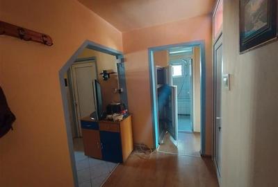 Caransebes, 4 Cam., Dec., Et.2, Zona Pipirig - 12